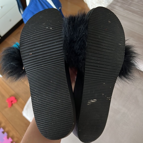 Fur slides - Picture 5 of 5